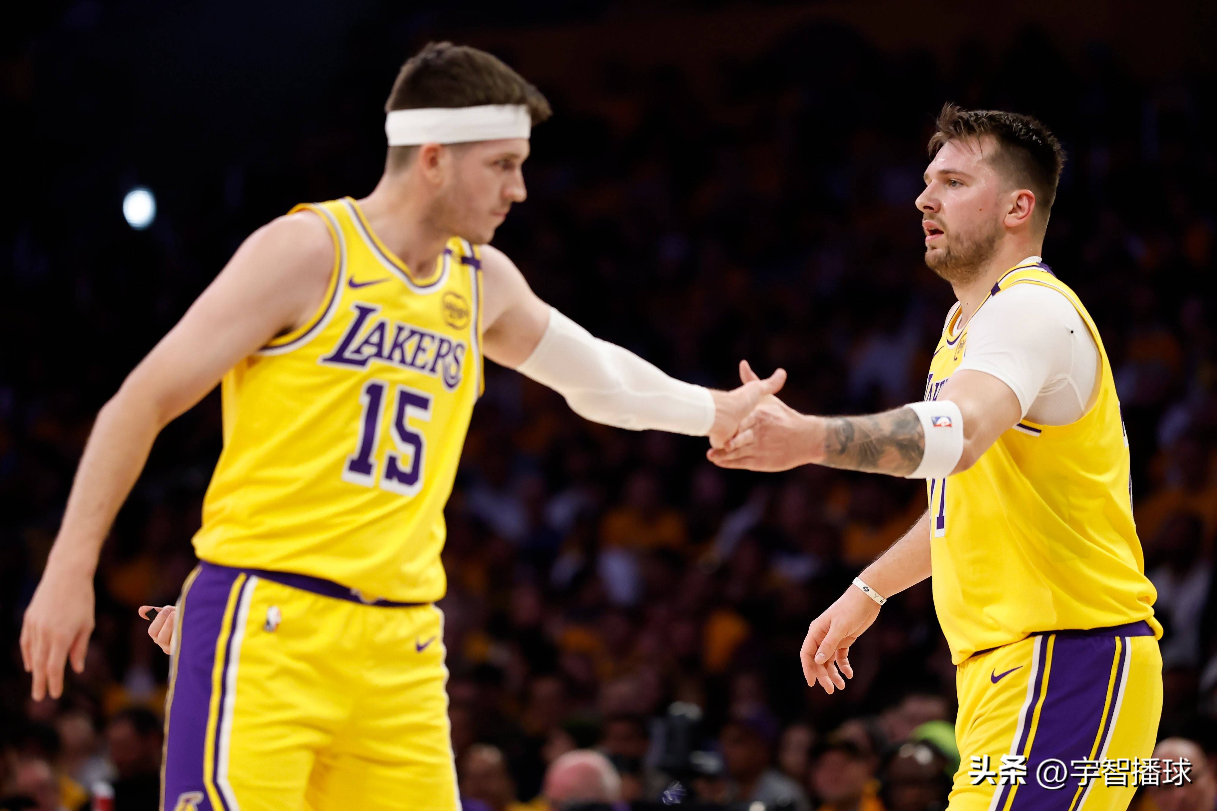 关于掘金官方公布新规，快船引发争议，东契奇球迷热议！的信息