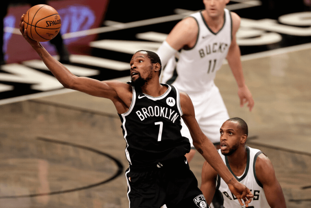 密尔沃基雄鹿主帅放话：WTT冠军赛八强战必胜北京首钢，杜兰特冷笑回应(密尔沃基雄鹿官网)